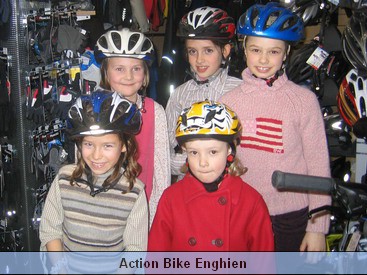 25Filles_redimensionner.jpg
